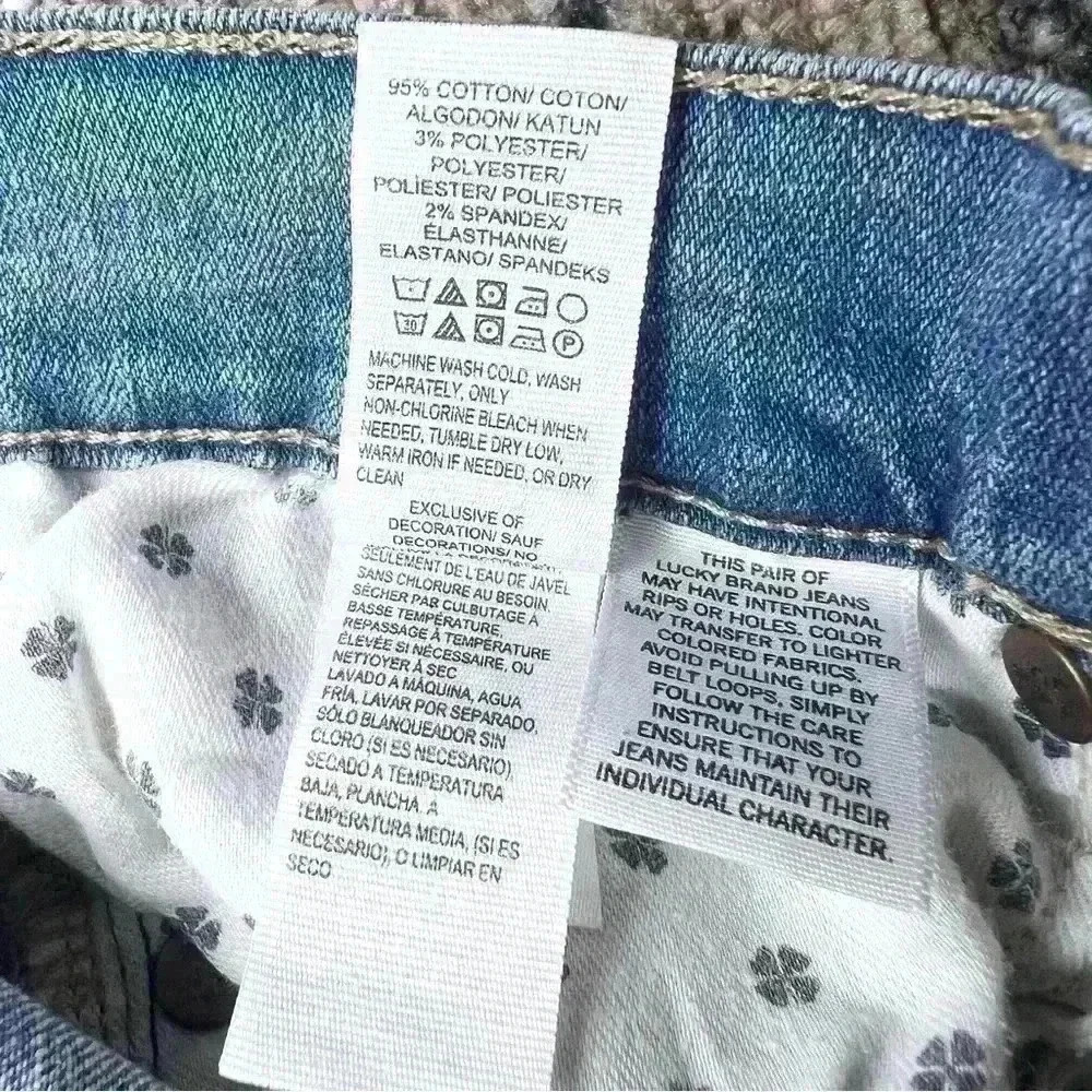 Lucky Brand Women’s Charlie Skinny Distressed Denim Jeans Size 2/26 A - Picture 16 of 16